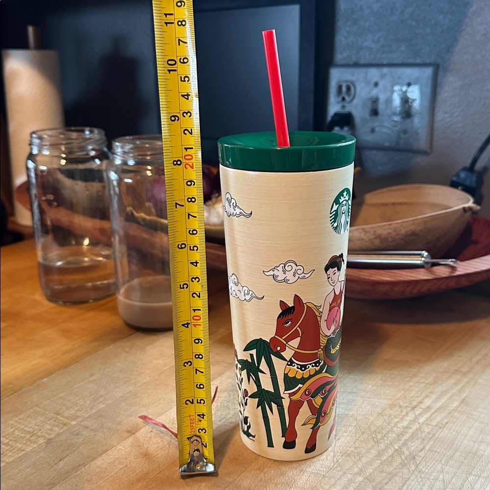 🇻🇳VIETNAM Starbucks new 20oz large travel drinking cup w straw Travel coffee mug - Picture 9 of 12